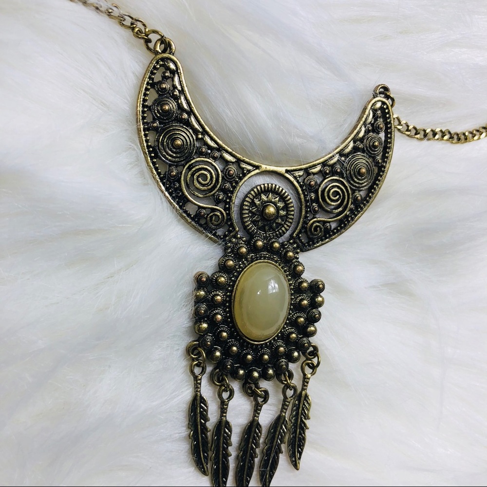 Feather Hard Chain Necklace